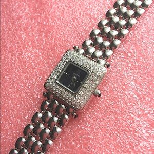 Vtg Cenere Panther Link Crystal Watch